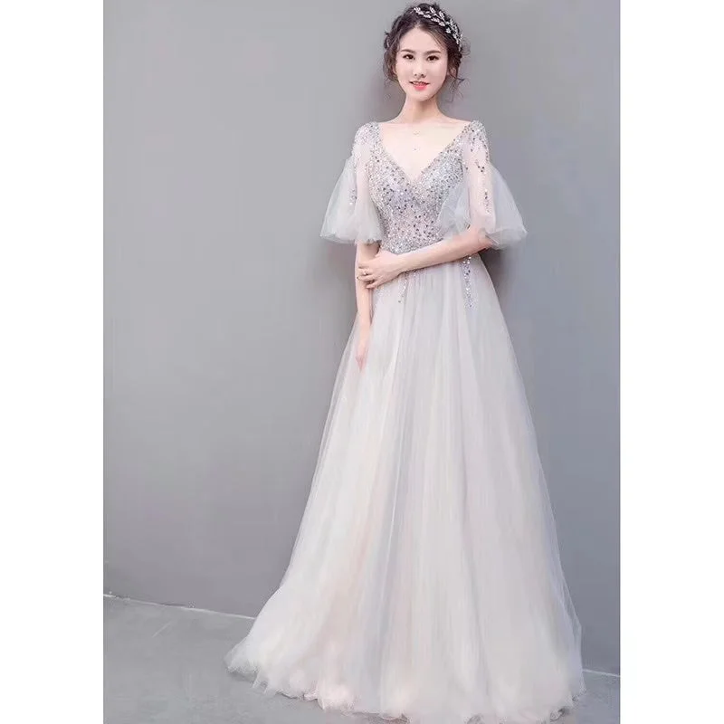 noble, elegant, long sexy, dignified temperament, atmosphere drag tail dress