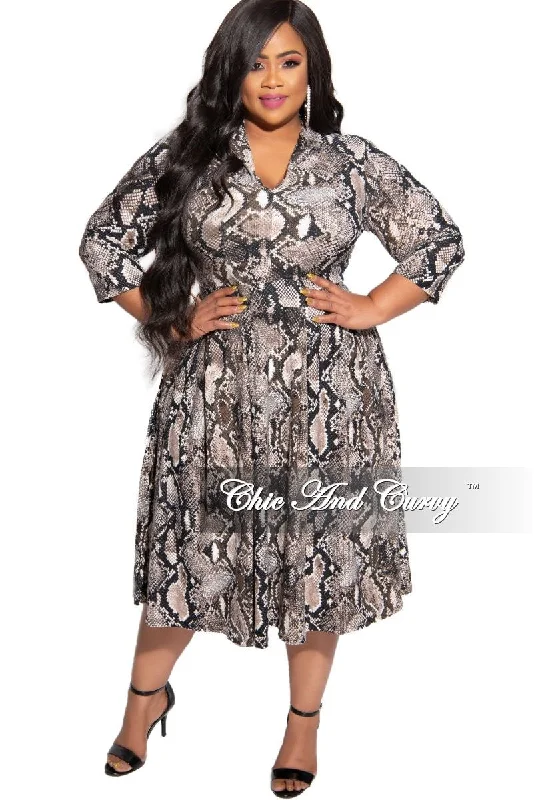 Final Sale Plus Size Collared 3/4 Sleeves Flare Dress in Brown and Black Snake Print